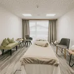 Firstpeak Hotel 4*