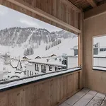 Hotel Firstpeak