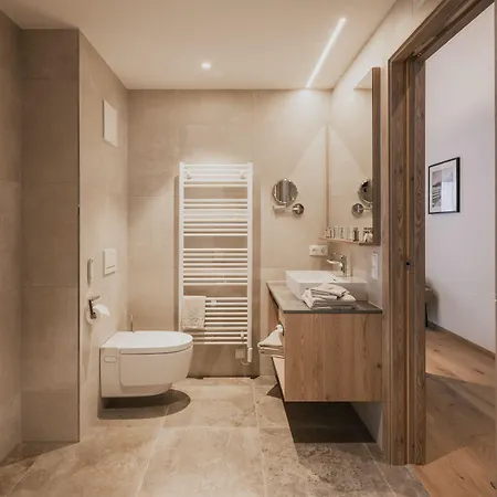 Firstpeak 4* ツァウヘンゼー